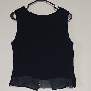 SilkLand Sleeveless Top